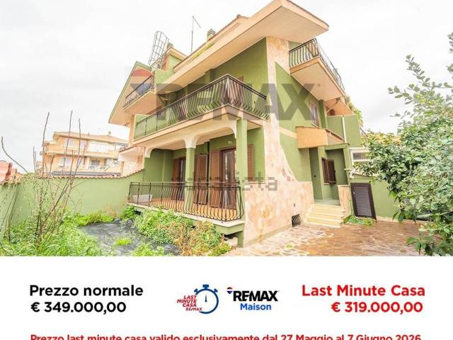 Casa in vendita a Torre Flavia, Roma Capitale