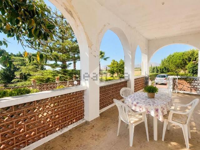 Casa in vendita a Partinico, Sicilia