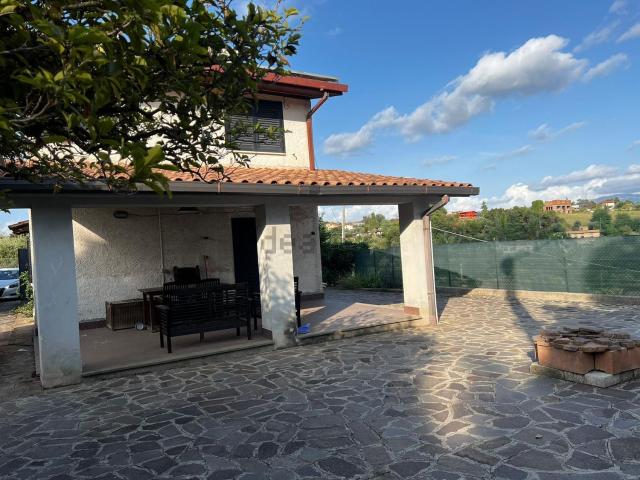 Casa in vendita a Velletri, Roma Capitale