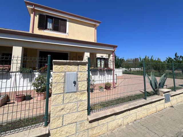 Casa in vendita a Calabria, Crotone