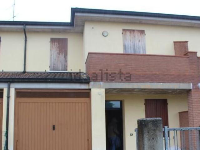 Casa in vendita a Bassa Reggiana, Re