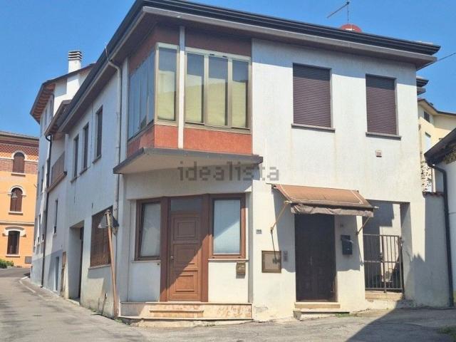 Casa in vendita a Rocchi, Cornedo Vicentino