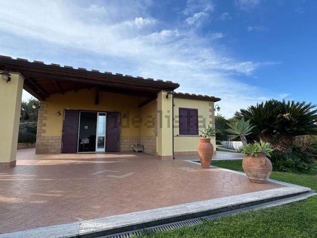 Casa in vendita a Scordia, Sicilia