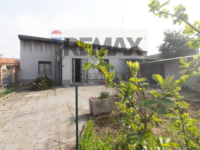Casa in vendita a Sacro Cuore-Stazione, Desio