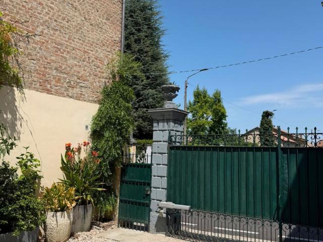 Casa in vendita a La Chiusa, Casteggio