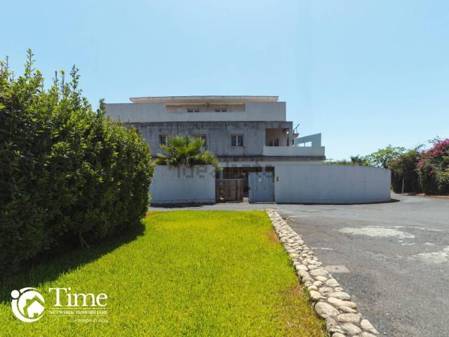 Casa in vendita a Ficarazzi, Aci Castello
