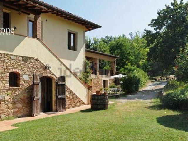 Casa in vendita a Dicomano, Toscana