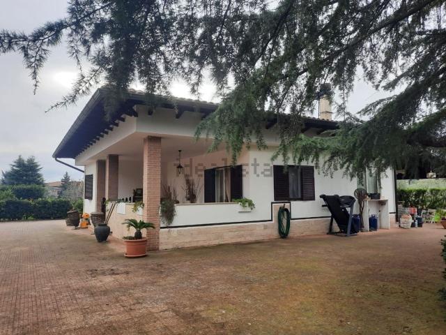 Casa in vendita a Puglia, Bari