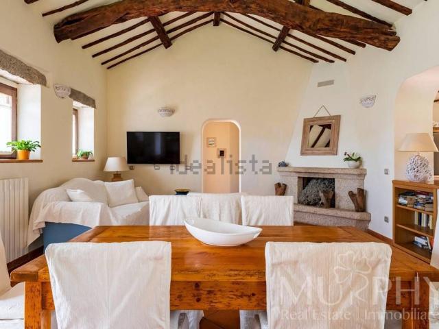 Casa in vendita a Alzachèna/Arzachena, Arzachena