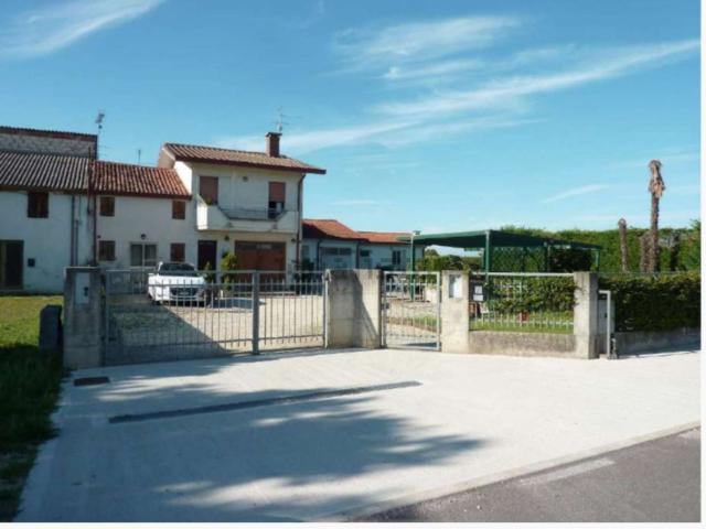 Casa in vendita a Boschi Sant'anna, Veneto