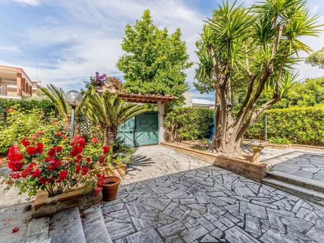 Casa in vendita a Santa Severa, Roma Capitale