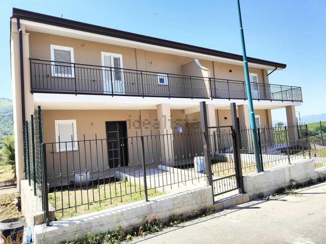 Casa in vendita a Salza Irpina, Campania