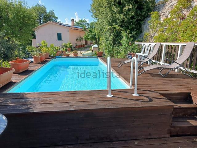 Casa in vendita a Trevi, Umbria
