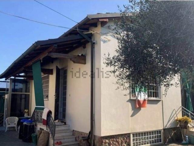 Casa in vendita a Camaiore, Toscana