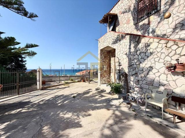 Casa in vendita a Balestrate, Sicilia