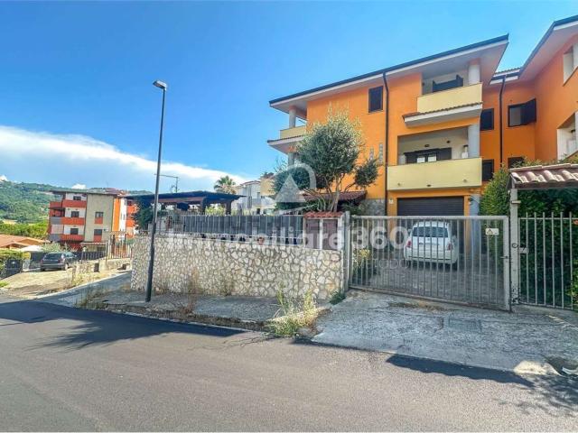 Casa in vendita a Cappelli, Mendicino