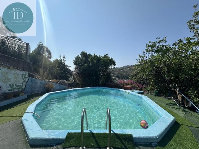 Casa in vendita a Poggio di Sanremo, San Remo