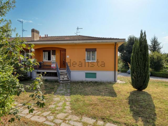 Casa in vendita a Vigne, Varese