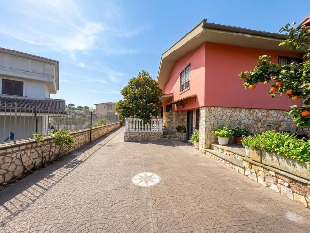 Casa in vendita a Roma Capitale, Lazio