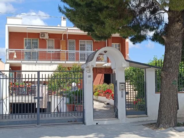 Casa in vendita a San Valentino, Puglia