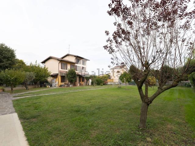 Casa in vendita a Borgo San Giacomo, Lombardia