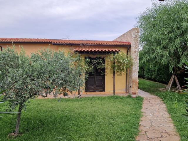 Casa in vendita a Calabria, Crotone