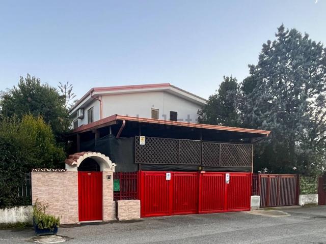 Casa in vendita a Calabria, Catanzaro