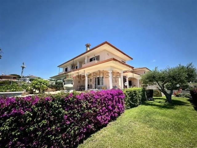 Casa in vendita a Lido di Marechiaro, Roma Capitale