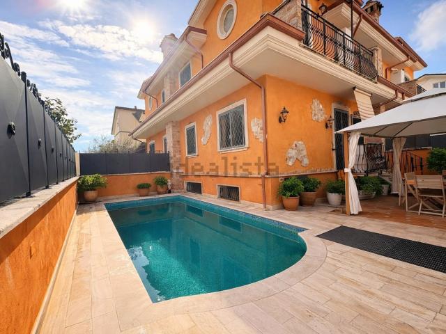 Casa in vendita a Guidonia Montecelio, Roma Capitale