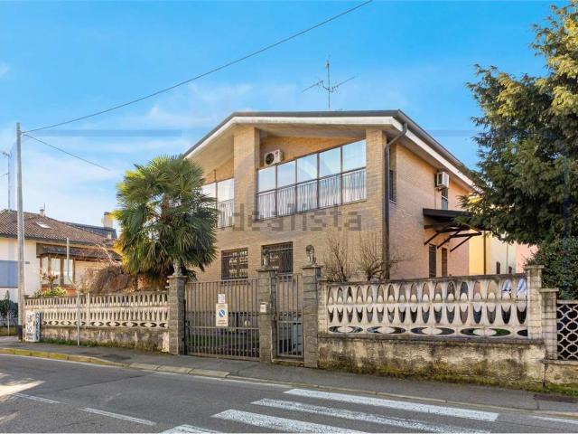Casa in vendita a Cascina Corridori, Bollate
