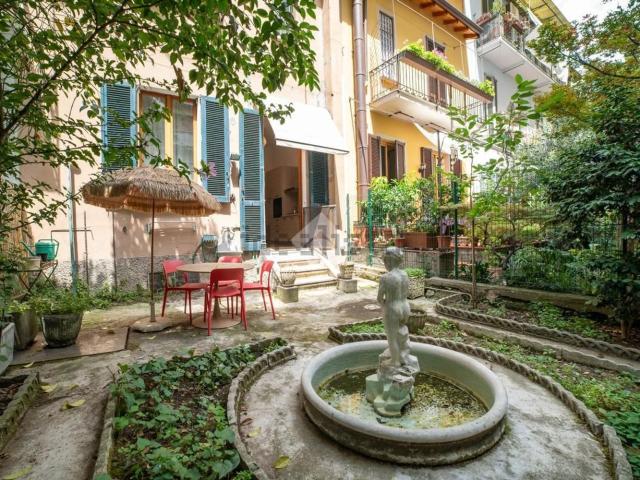 Casa in vendita a Municipio 8 di Milano, Milano