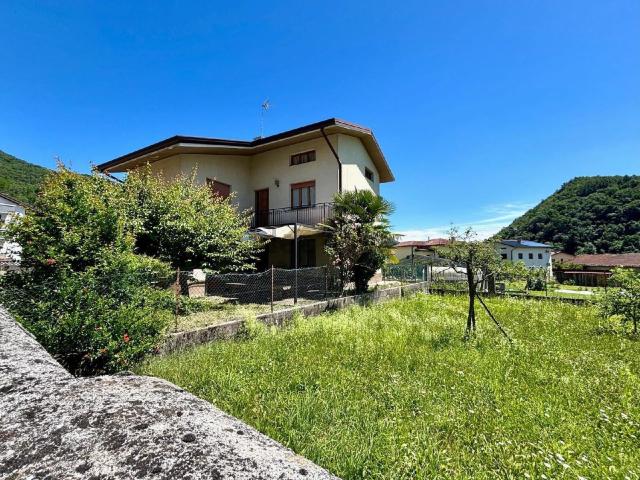 Casa in vendita a Travesio, Friuli-Venezia Giulia