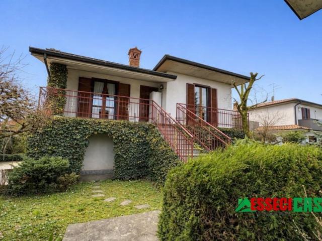 Casa in vendita a Arzago d'Adda, Bergamo