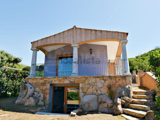 Casa in vendita a Porto San Paolo, Sardigna/Sardegna
