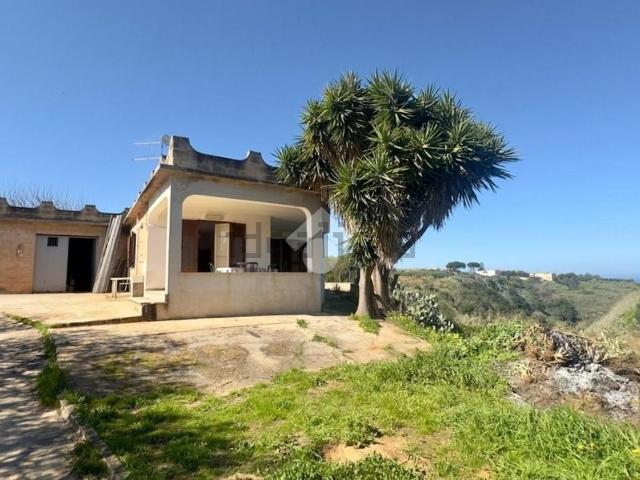 Casa in vendita a Balestrate, Sicilia