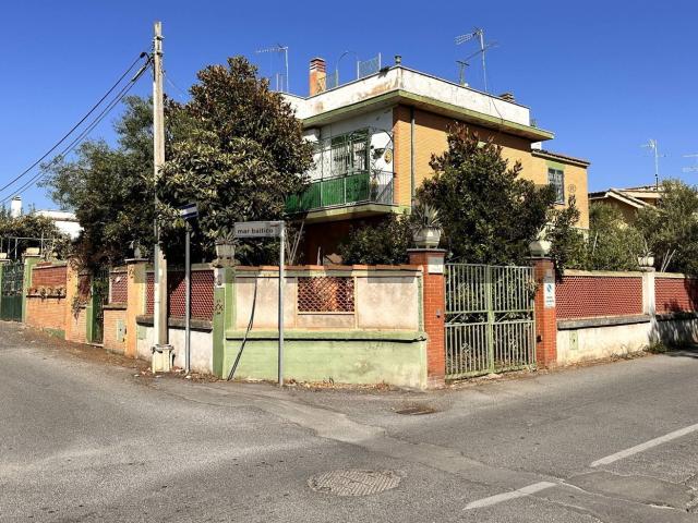 Casa in vendita a Roma Capitale, Lazio