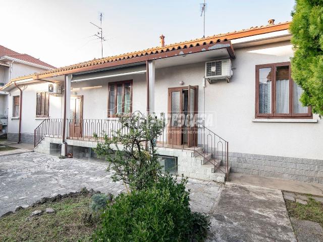 Casa in vendita a Cassano D'adda, Lombardia