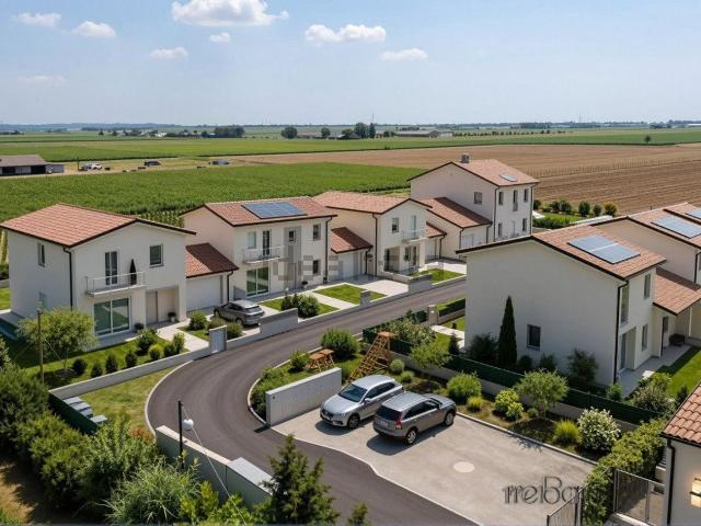 Casa in vendita a Lonigo, Veneto