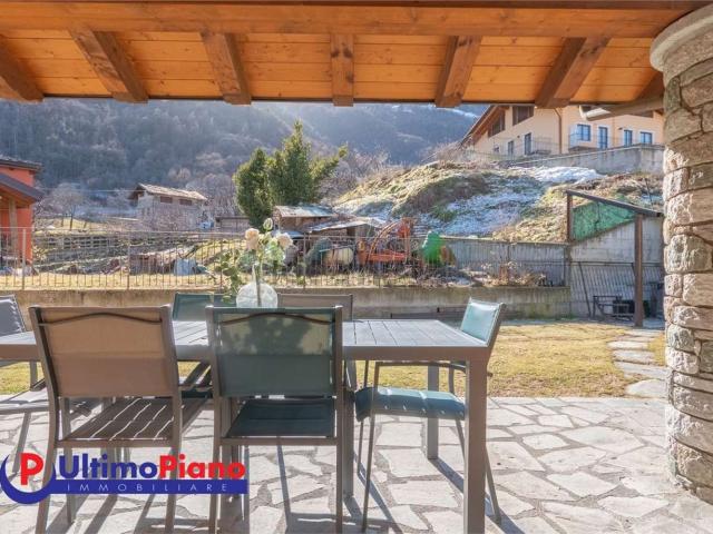 Casa in vendita a Pollein, Aosta
