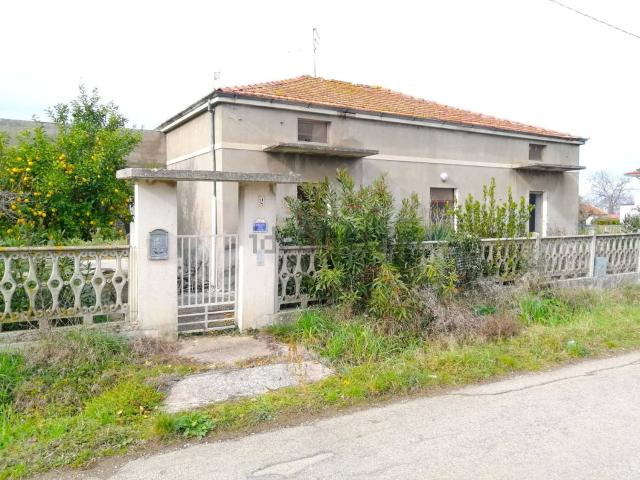 Casa in vendita a Gagliarda Bassa, Ortona
