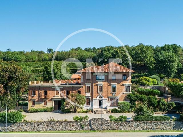 Casa in vendita a Castello, Roppolo