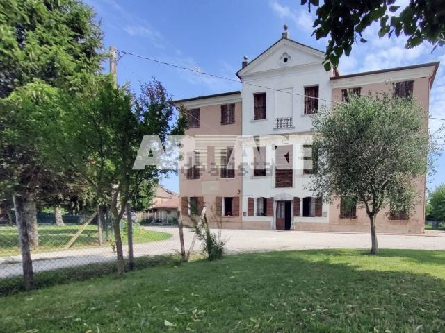 Casa in vendita a Roncade, Veneto