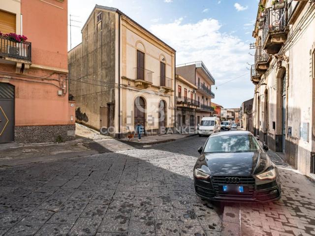 Casa in vendita a Acireale, Sicilia