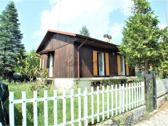 Casa in vendita a Oricola, Abruzzo