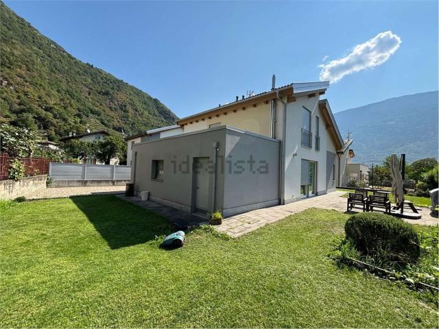 Casa in vendita a Tirano, Lombardia