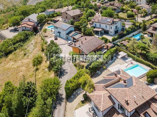 Casa in vendita a Unione dei comuni del Distretto Ceramico, Maranello