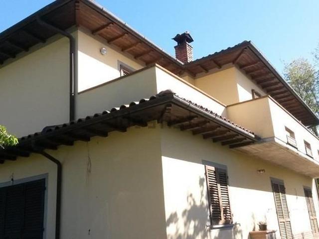 Casa in vendita a Unione Comuni Garfagnana, Molazzana