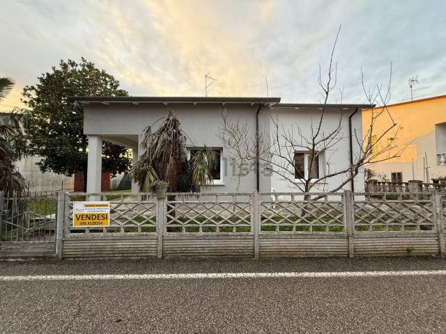 Casa in vendita a Corte Bugno, Pieve di Coriano