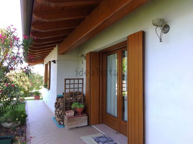 Casa in vendita a Fiume Veneto, Friuli-Venezia Giulia