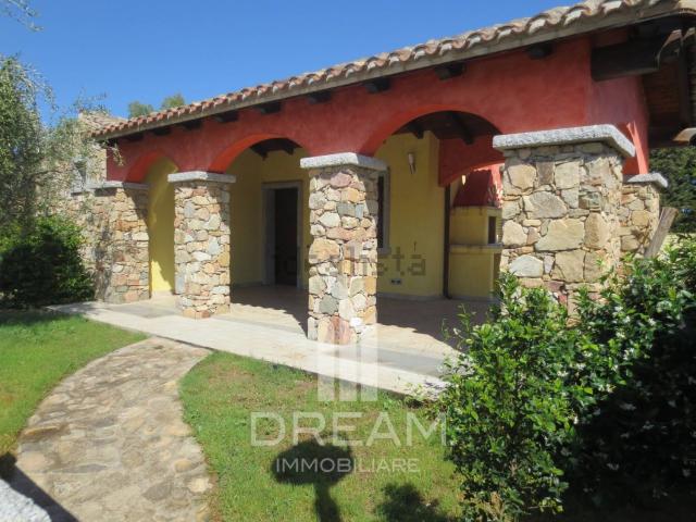 Casa in vendita a Villasimius, Sardigna/Sardegna